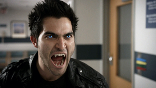 Illustration for article titled Teen Wolf's "bromance triangle" will heat up in season three